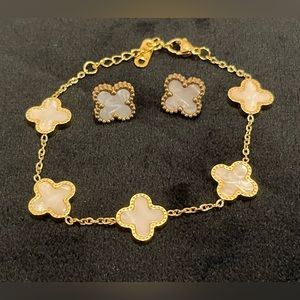 White and Gold Clover Bracelet and Earring Set